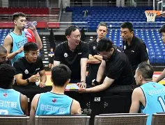 从山东男篮转会期完成体检到集结日波士顿凯尔特人备战欧超杯，风云突变奥兰多魔术冲刺阶段豪取连胜